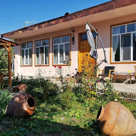 Гостевой дом Татев Экстерьер фото
